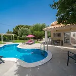 Koukla Retreat Ferienhaus