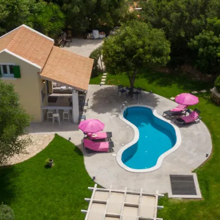 Hébergement de vacances Koukla Retreat Spartià